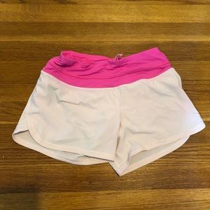 Lululmeon shorts